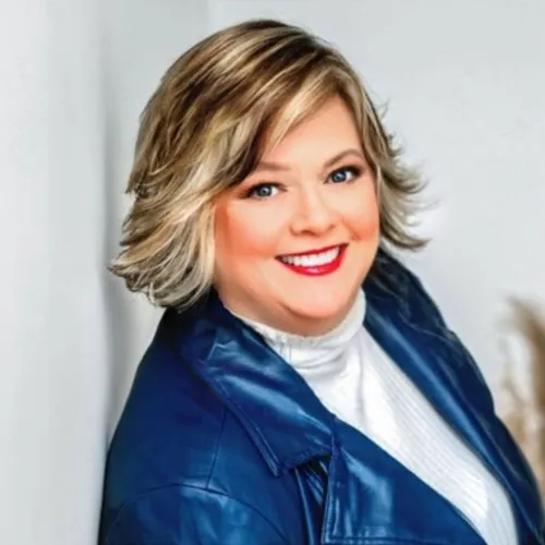 Episode 36: Dr. Lauran Star, Workforce DE&I Psychologist, Strategist, & Speaker